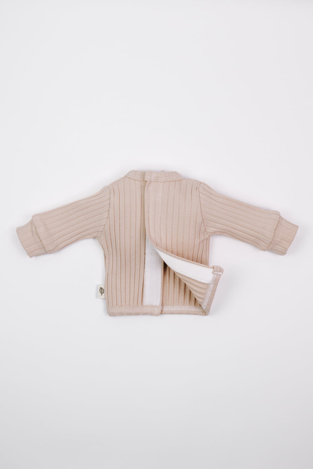 Prematuur trui soft roze met rugsluiting van klittenband