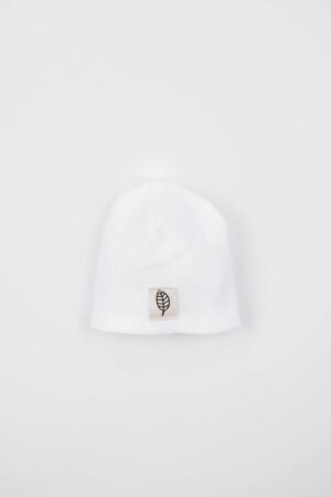 Prematuur muts met logo wit