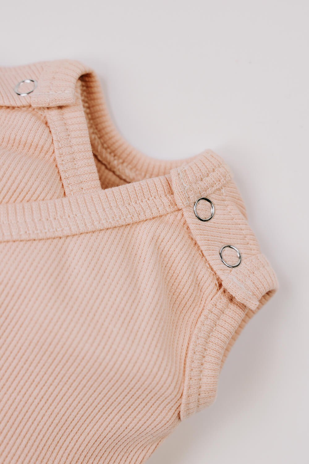 Prematuur romper detail rib soft roze